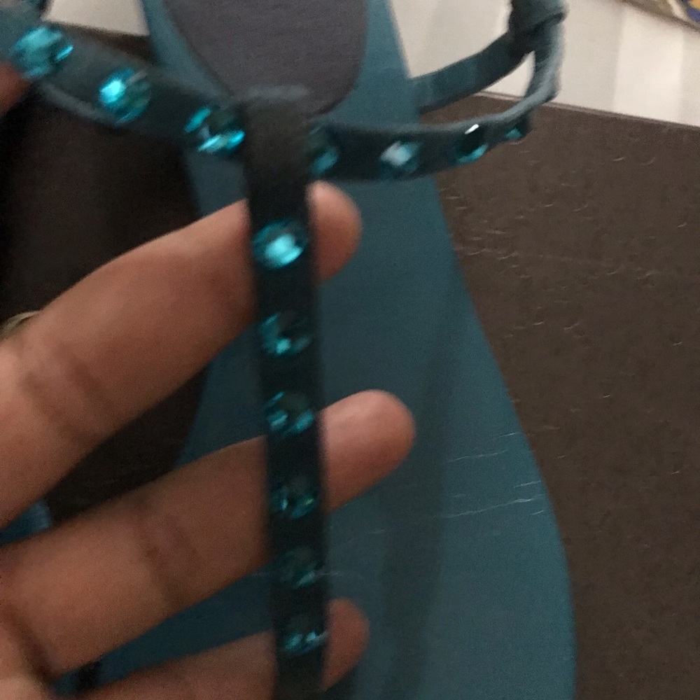 Gucci t-strap sandals - Picture 4 of 12